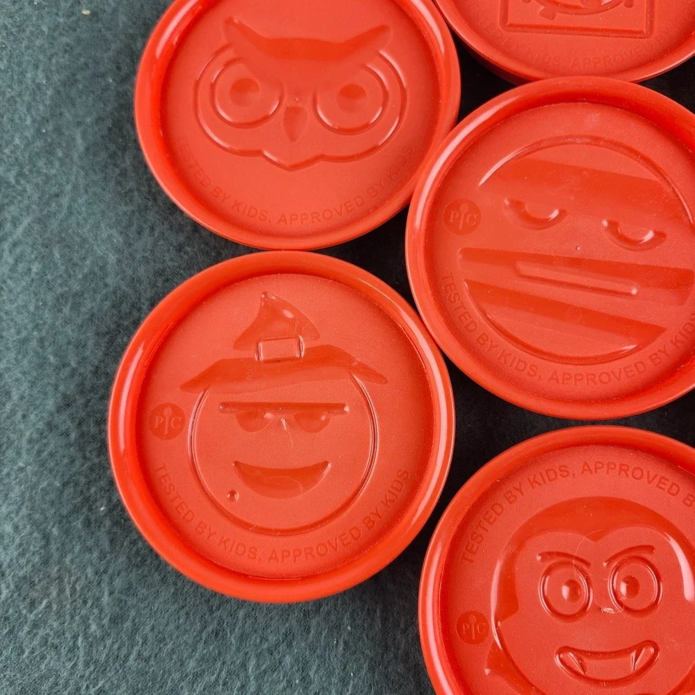 Pampered Chef Set‎ of 7 Orange Round 3.5